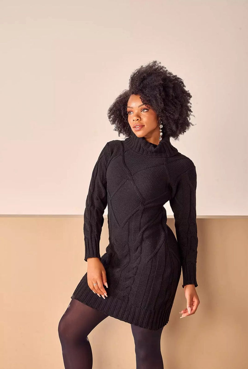 Vestido de gola alta
