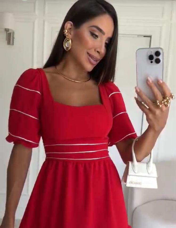 Vestido longo com manga bufante