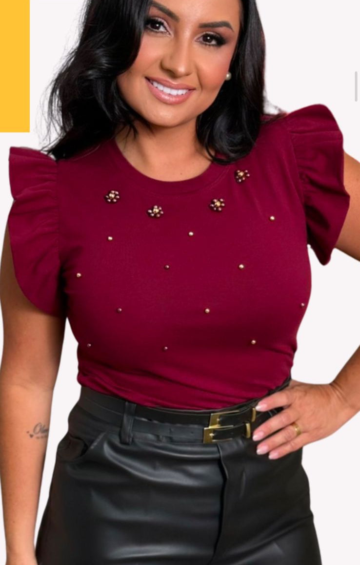 T-shirt com manga franzida