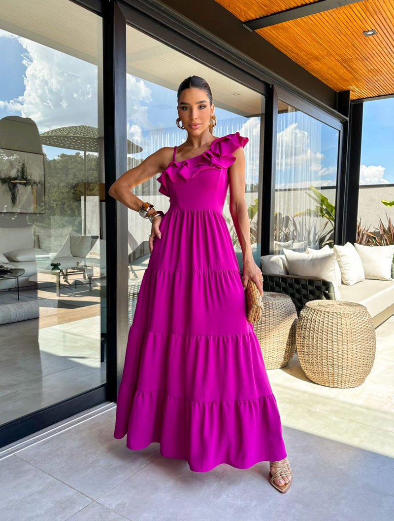 Vestido com babados na alça
